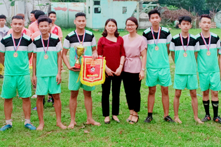 Giải Bóng đá truyền thống HSSV Đoàn trường Cao đẳng Công nghiệp Hưng Yên năm 2019