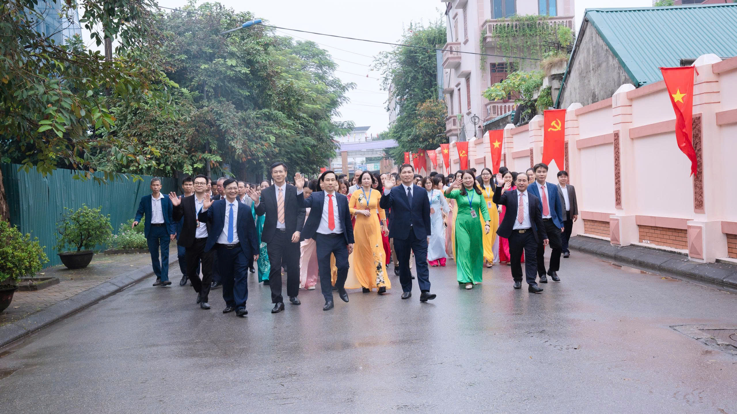 z7732407766158_10edfd684c93dc789576aa0f5c5201ee